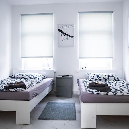 Nord-Apartment 4 I 2 Zimmer Mit Wlan & Smart-Tv Bremerhaven Esterno foto