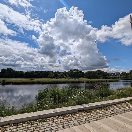 Nord-Apartment 4 I 2 Zimmer Mit Wlan & Smart-Tv Bremerhaven Esterno foto